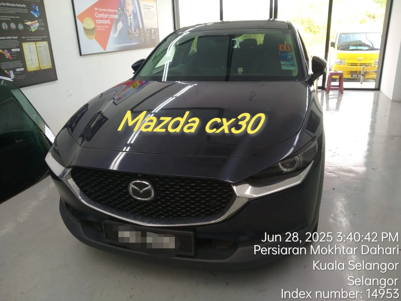Mazda CX-30 windscreen replacement at Ker Auto